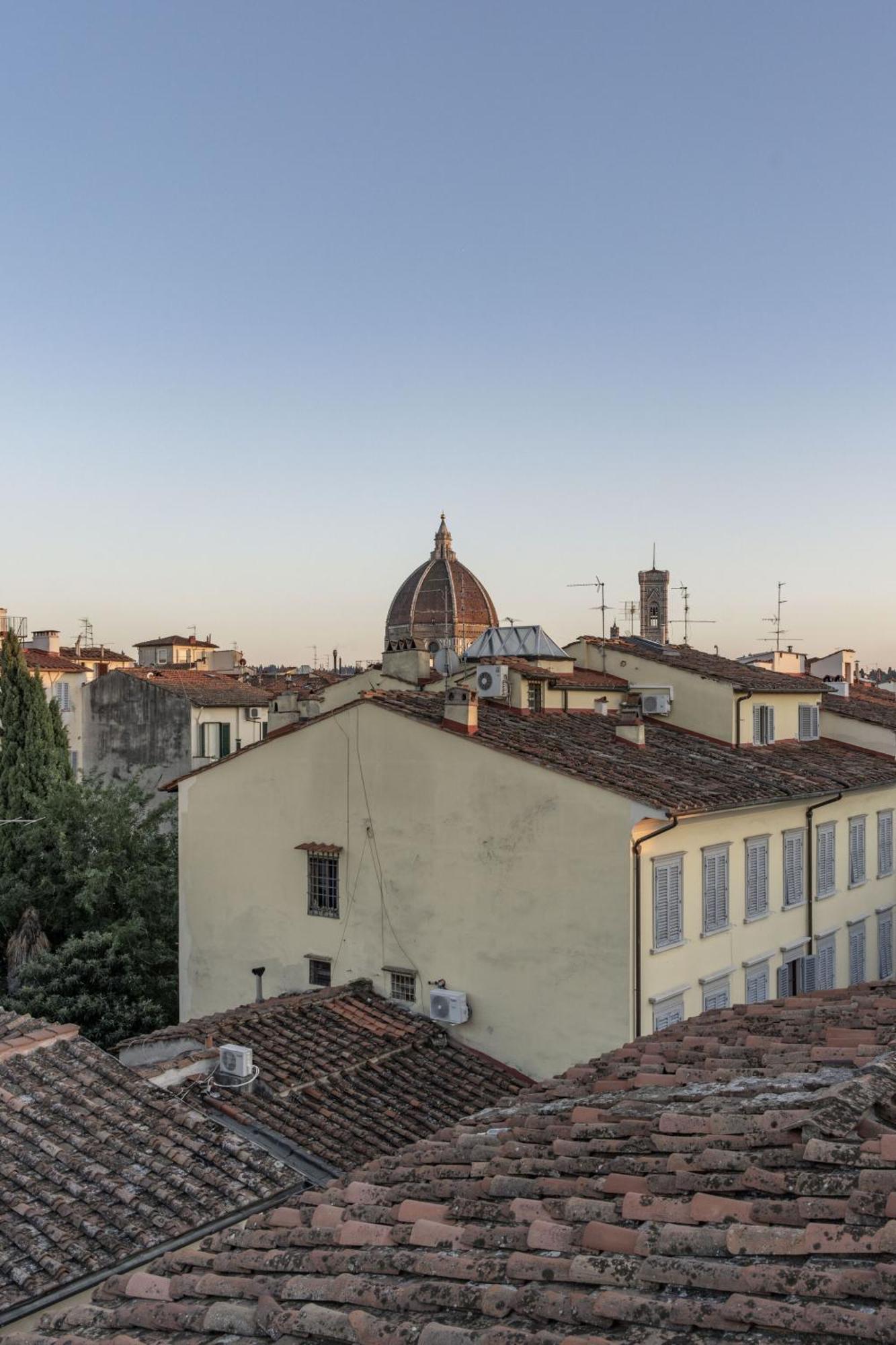 3 Terrace In Apartamento Florença